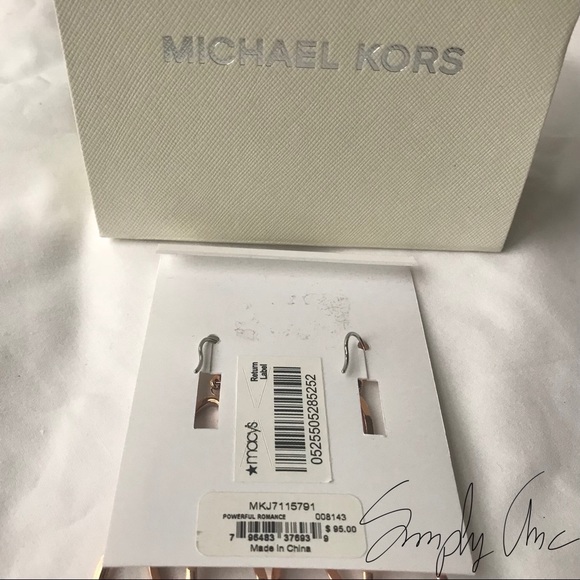 New MK powerful romance rose gold tone earrings - Picture 6 of 6